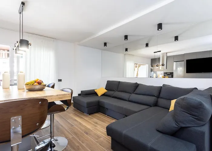 Spectacular Sea View Penthouse Apartman *